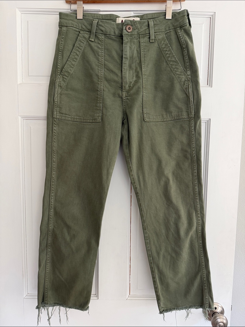 AMO Cargo Pants in Olive